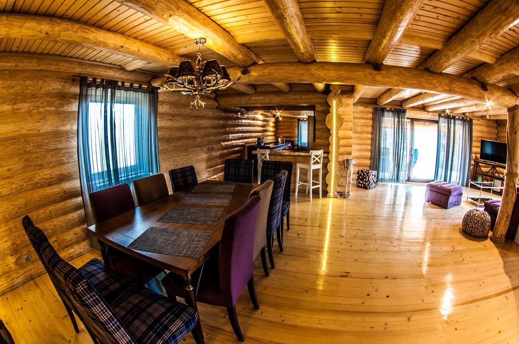 Cabana Deac - Luxury Chalet Ватра-Дорней Номер фото